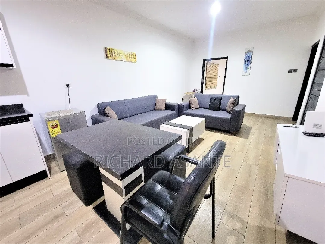 Furnished 1bdrm Apartment in Boundary Road Area for rent