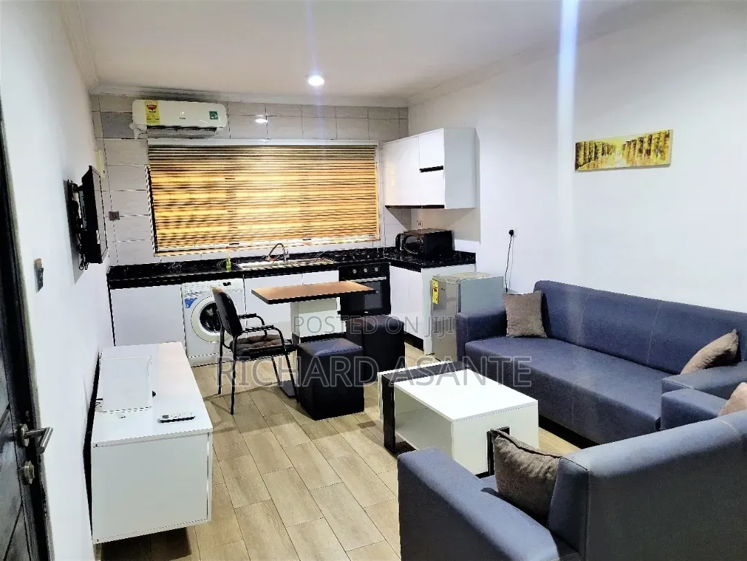 Furnished 1bdrm Apartment in Boundary Road Area for rent