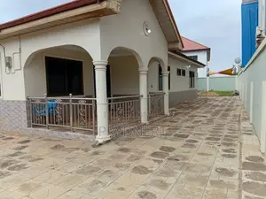 3bdrm House in Dps, Community 25 for rent