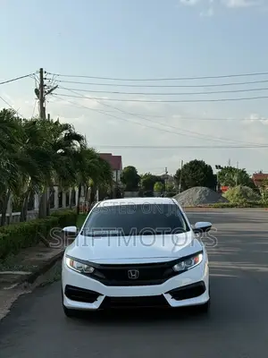 Honda Civic 2018 White