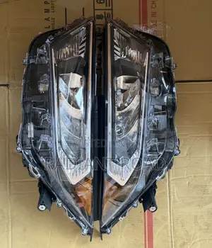 Toyota RAV4 2020 Headlights