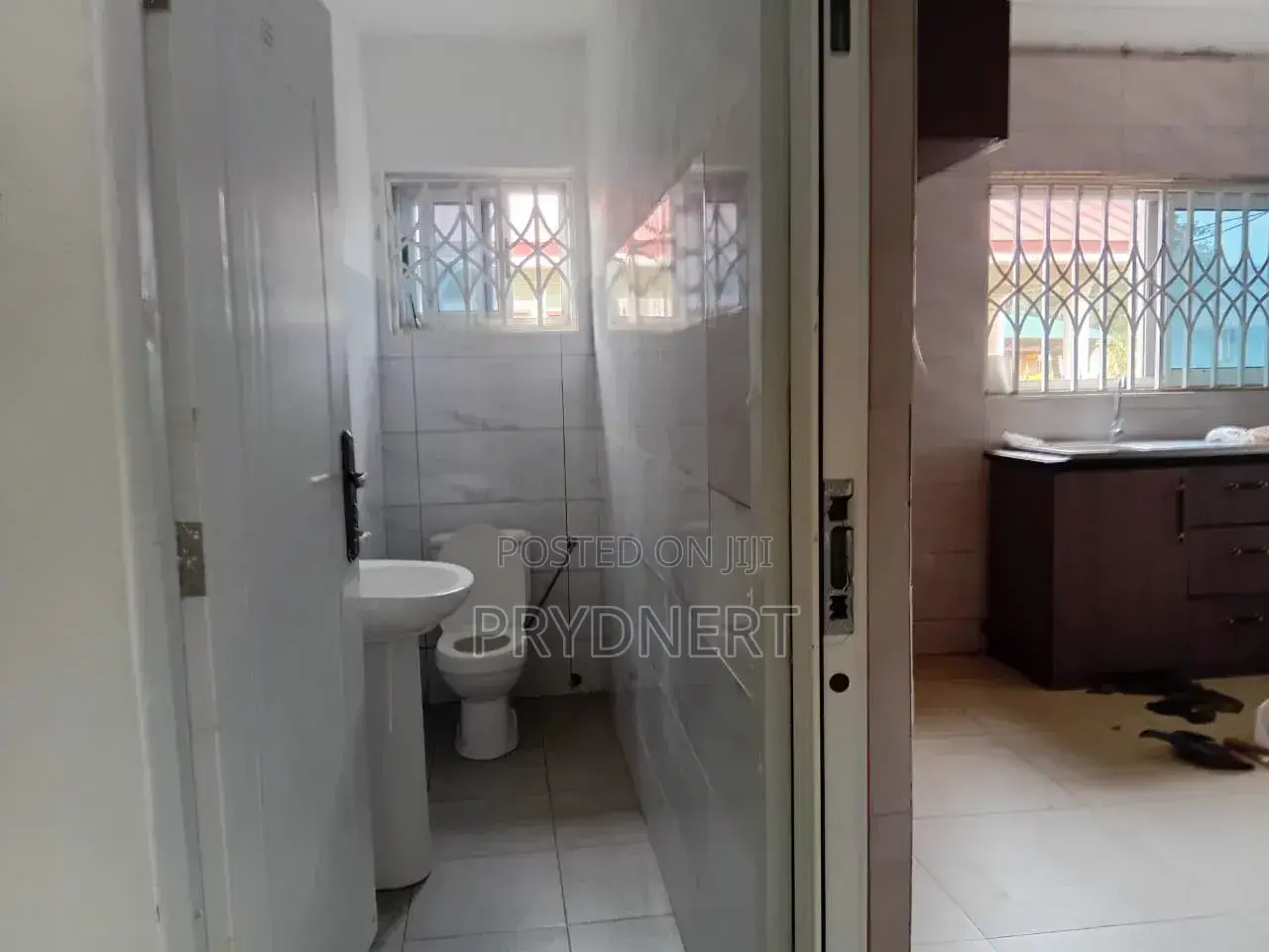 2bdrm House in Savanna, Community 25 for rent