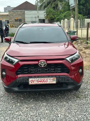 Toyota RAV4 Hybrid 2020 Red
