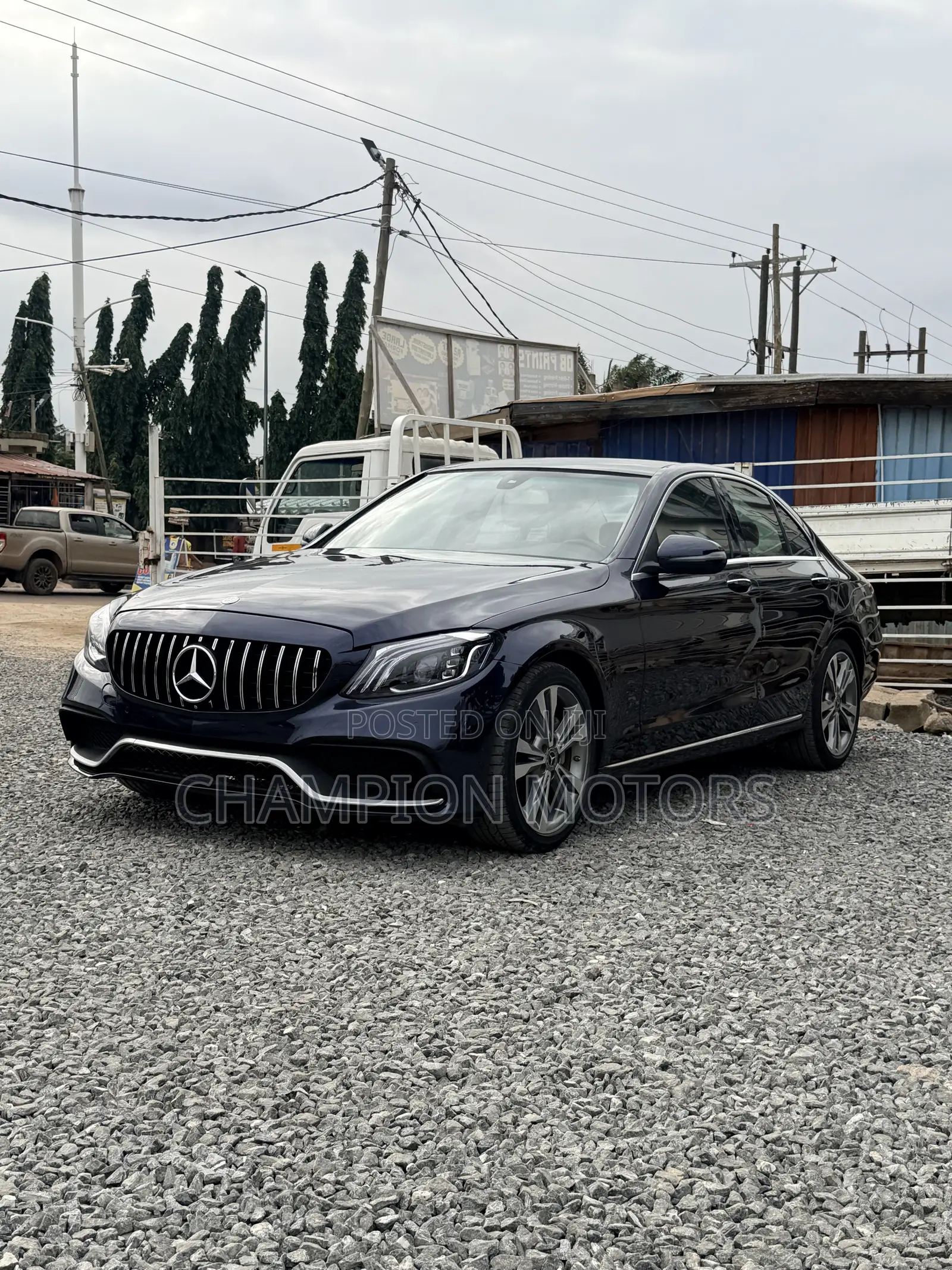 Mercedes-Benz C300 Base 4Matic Sedan AWD (2.0L 4cyl 7A) 2017 Blue