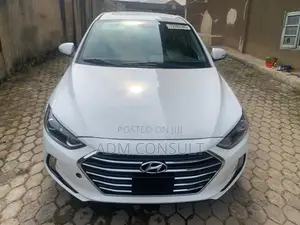 Hyundai Elantra Sport 2018 White