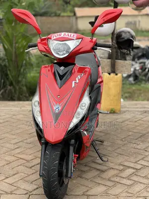 Suzuki 2016 Red