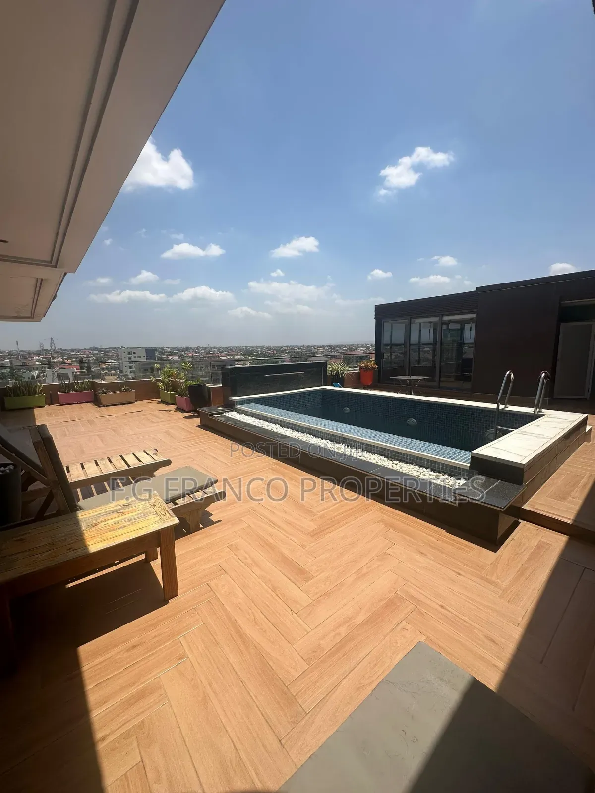 2bdrm Apartment in Kg, Franco, West Hills Mall Area for sale