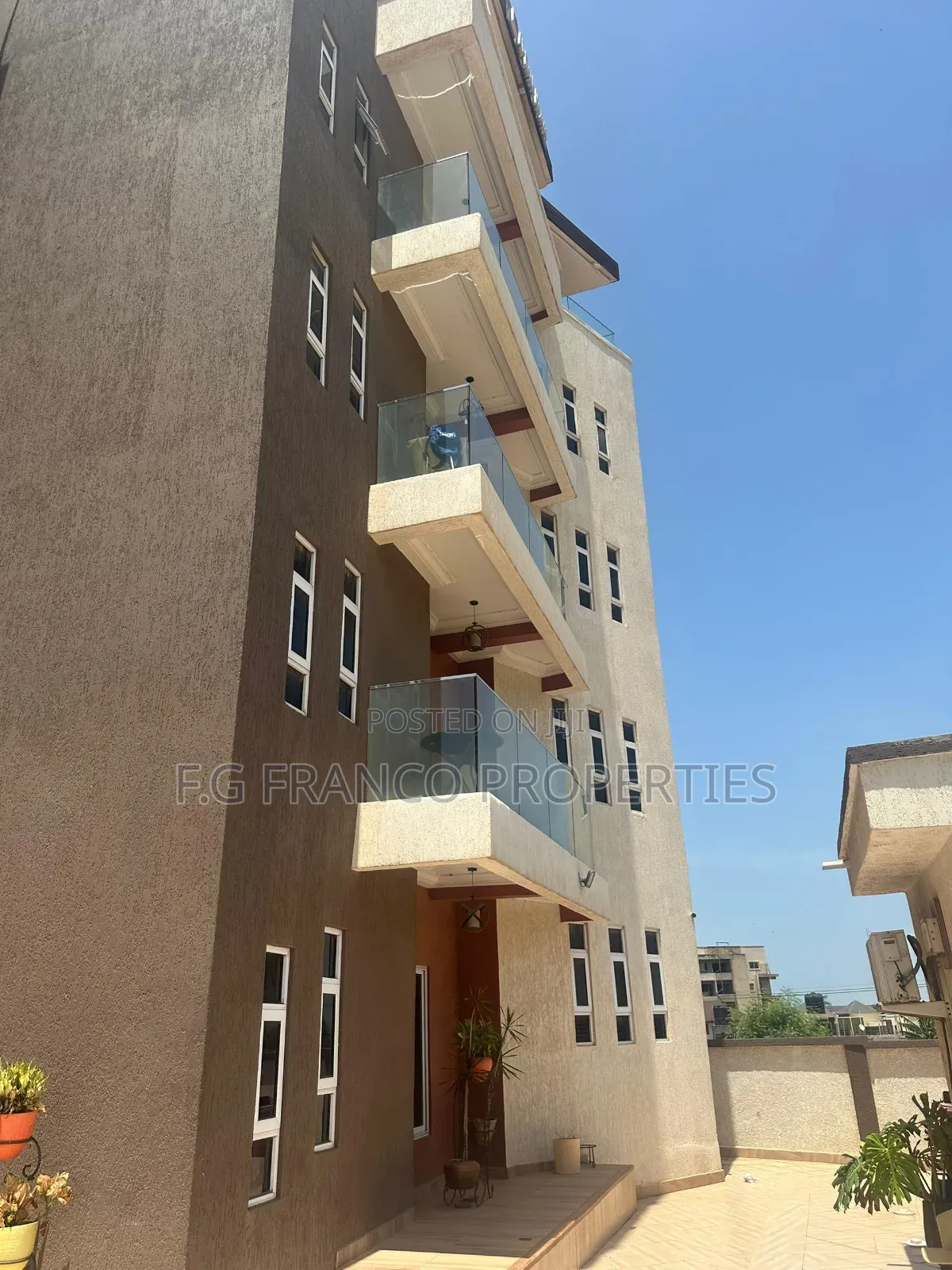 2bdrm Apartment in Kg, Franco, West Hills Mall Area for sale