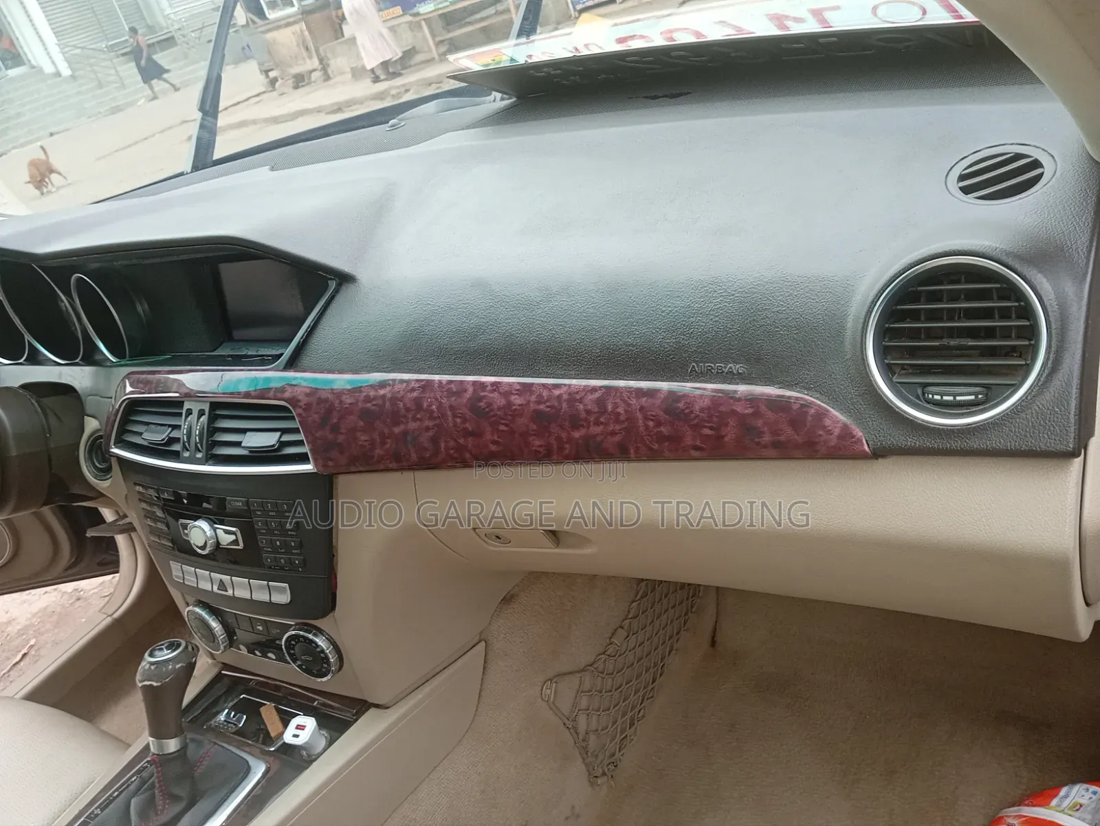 Mercedes-Benz C250 2014 Black