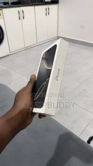 Apple iPhone 16 Pro Max 256 GB White