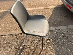 Dinning Table and Chairs