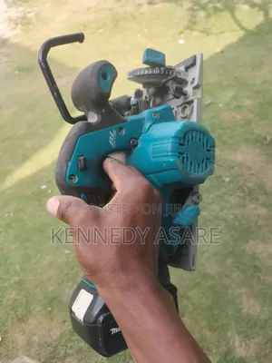 Makita Cordless 18v Circular Saw
