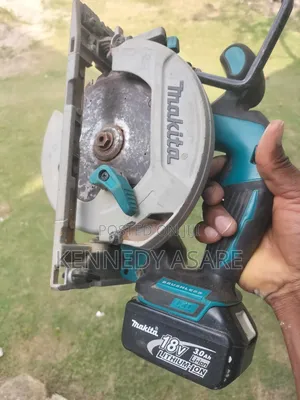 Makita Cordless 18v Circular Saw