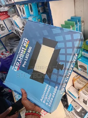 Pro Led 800 Led Light Professional Video and Photo Light