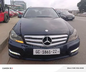Mercedes-Benz C250 2012 Blue