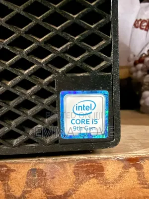 Desktop Computer Dell OptiPlex 3070 16GB Intel Core i5 SSD 512GB
