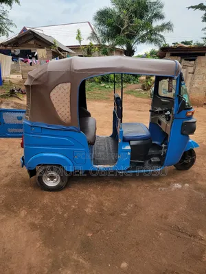Bajaj RE 2022 Blue