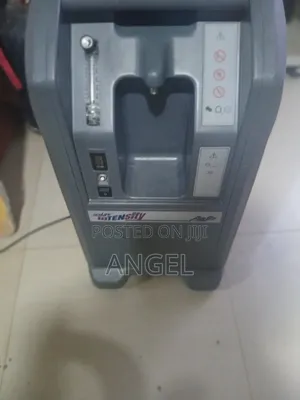 AIRSEF NewLife Intensity Oxygen Concentrator