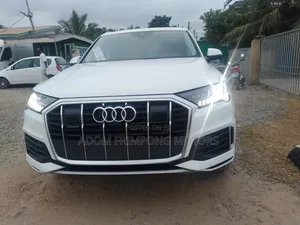 Audi Q7 2024 White