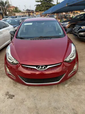Hyundai Elantra 2016 Red
