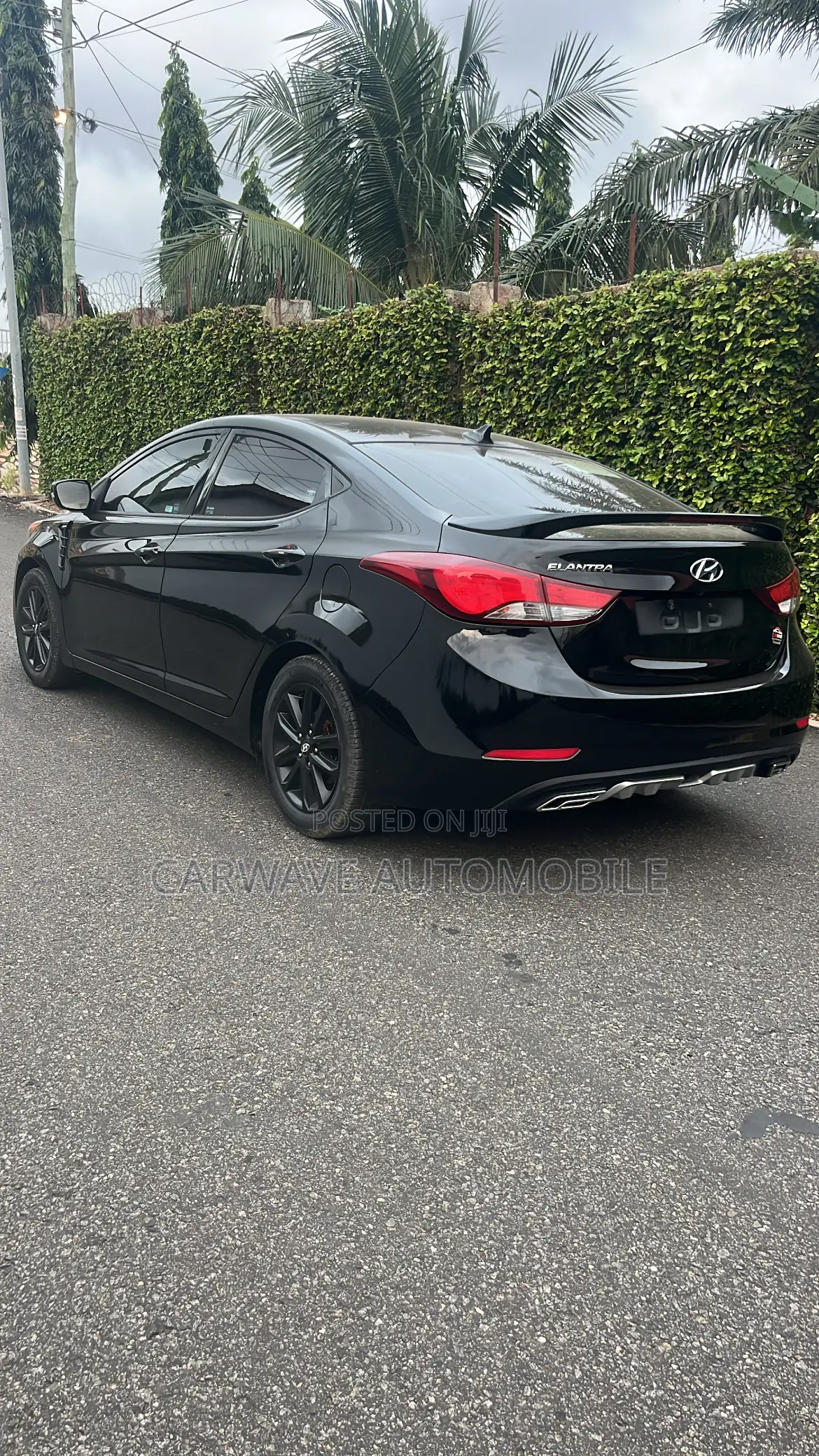 Hyundai Elantra SE Sedan FWD (1.8L 4cyl 6A) 2016 Black