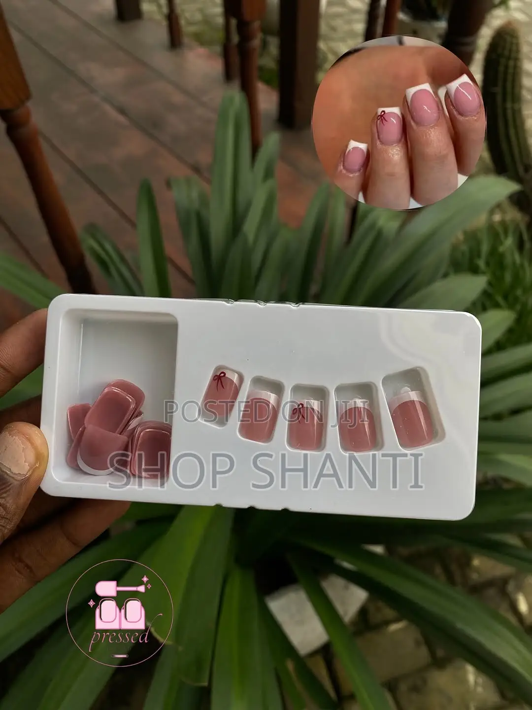 24pcs Basic Press-on Nails With Simple Cute Designs