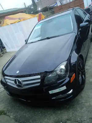 Mercedes-Benz C250 2014 Black