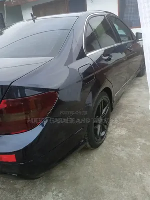 Mercedes-Benz C250 2014 Black