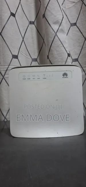 Universal Unlocked 4G LTE Dual-Band Router (Supports All SIMs)