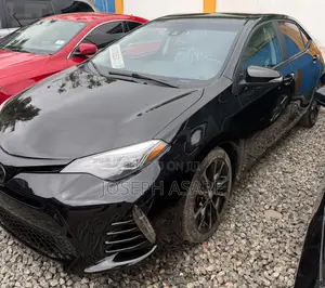 Toyota Corolla SE (1.8L 4cyl 2A) 2018 Black