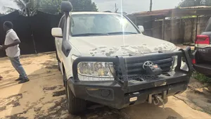 Toyota Land Cruiser 2014 White