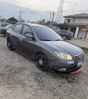 Hyundai Elantra 2010 Gray