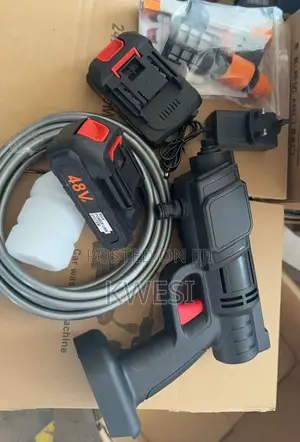Potable High Pressure Car Washer (Battery Powered)