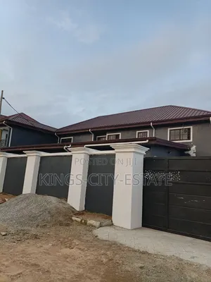 2bdrm Apartment in Odumasi Sanitra, Amasaman for rent