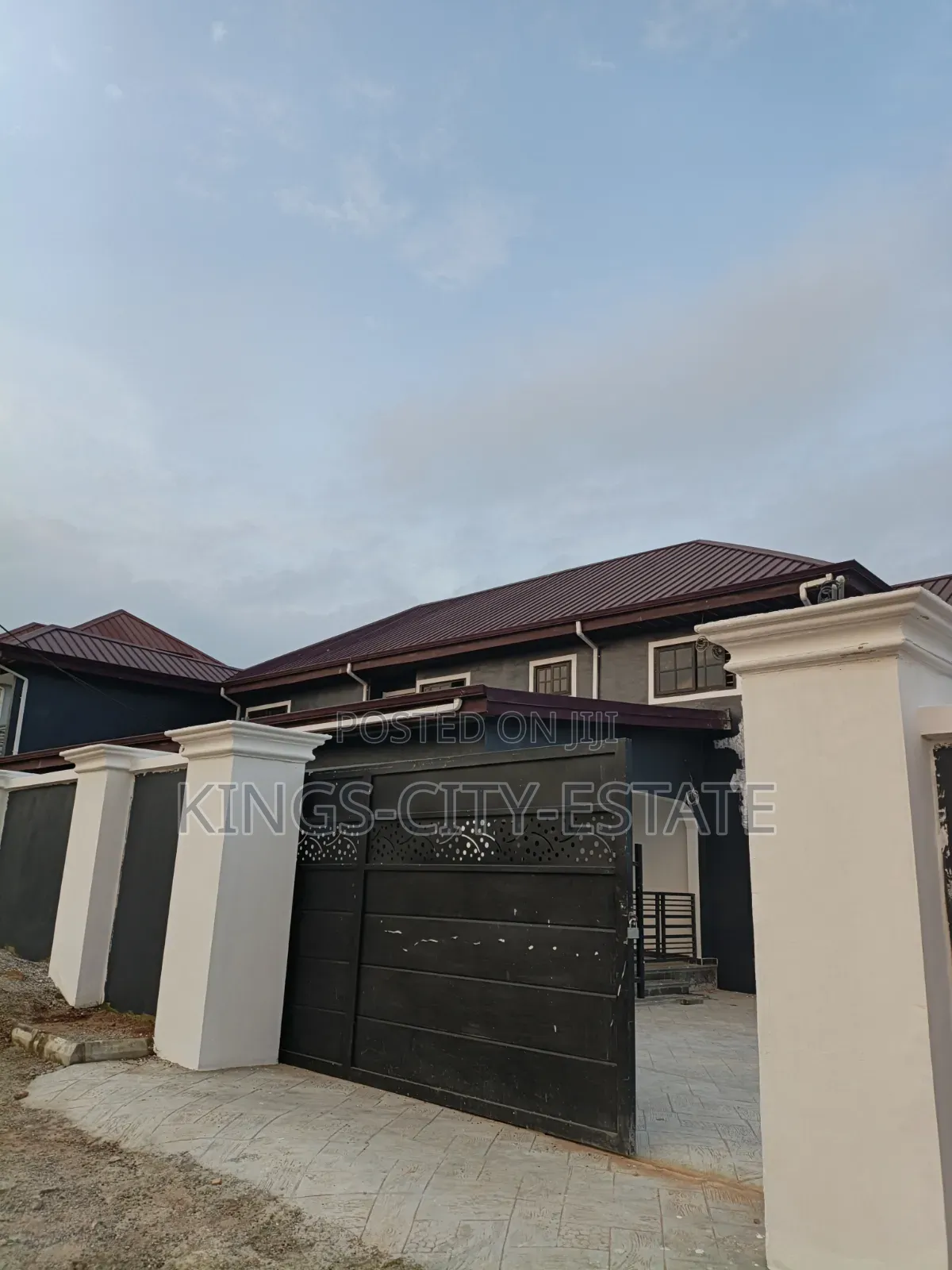 2bdrm Apartment in Odumasi Sanitra, Amasaman for rent