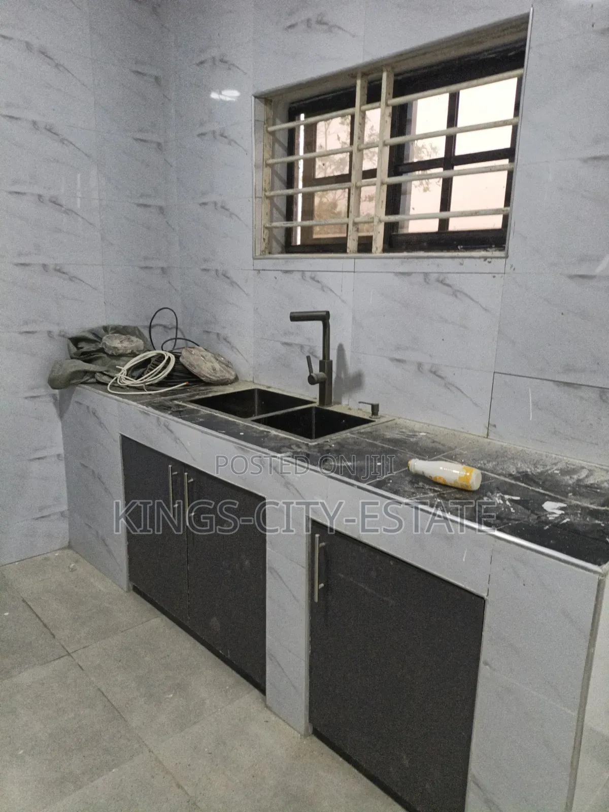 2bdrm Apartment in Odumasi Sanitra, Amasaman for rent