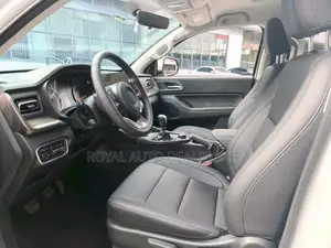 Car 2025 White