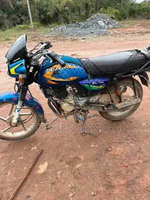 Bajaj Boxer 125 2024 Blue
