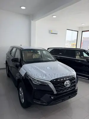 New Toyota Fortuner 2025 Black