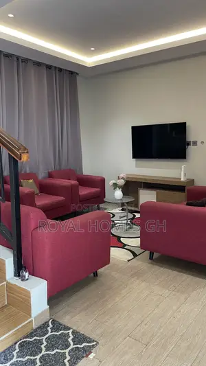 Furnished 4bdrm Townhouse / Terrace in Royal Homes Gh, East Legon