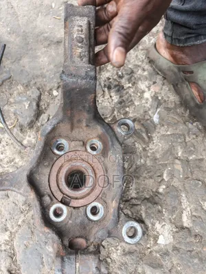 Nissan Rogue Front Hub 2008 to 2014