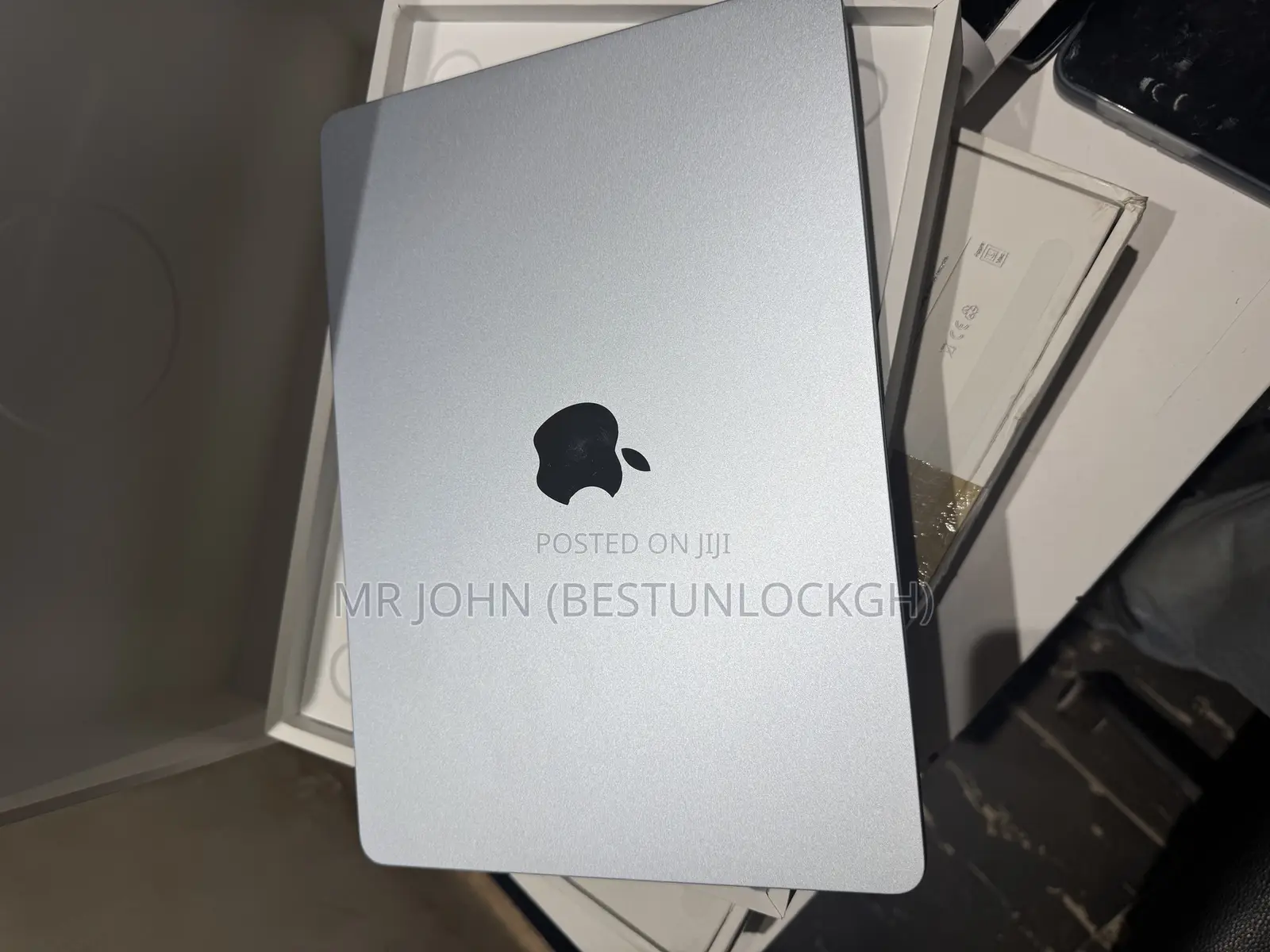 New Laptop Apple MacBook Air 2025 M4 16GB Apple M4 SSD 512GB