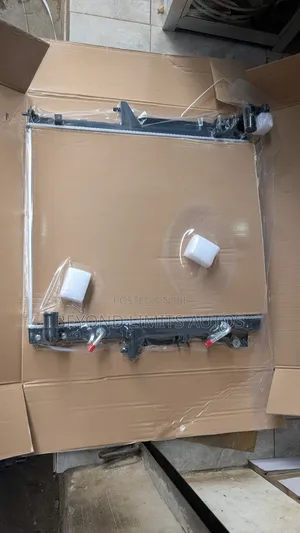 Mitsubishi L200 2016,2017,2018,2019,2020,2021 Radiator / Water Tank