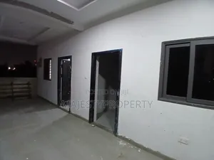 1bdrm Apartment in Batsona, Baatsona Total for rent