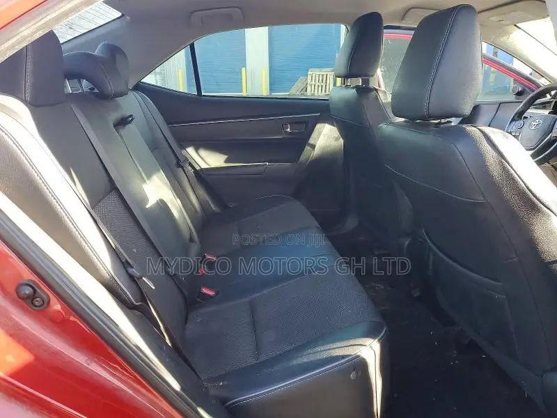 Toyota Corolla S 4dr Sedan (1.8L 4cyl CVT) 2016 Red