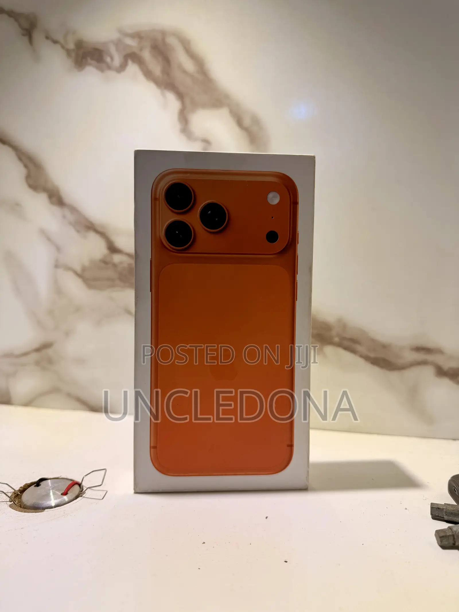 New Apple iPhone 17 Pro Max 256 GB Orange