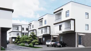 3bdrm Townhouse/Terrace in Davida Estate, Cantonments for sale