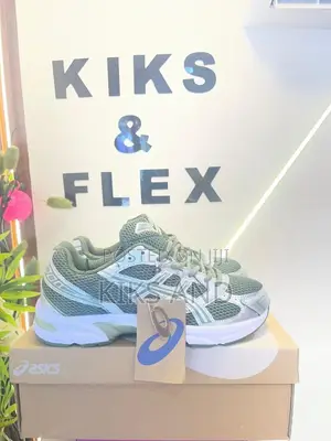 Asics Sneaker
