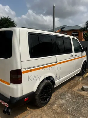 Volkswagen Transporter 2005 White