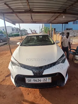 Toyota Corolla 2017 White